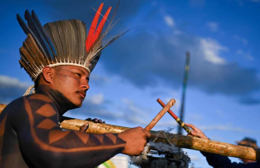 Reclamo de tierras ancestrales por indígenas en Brasil